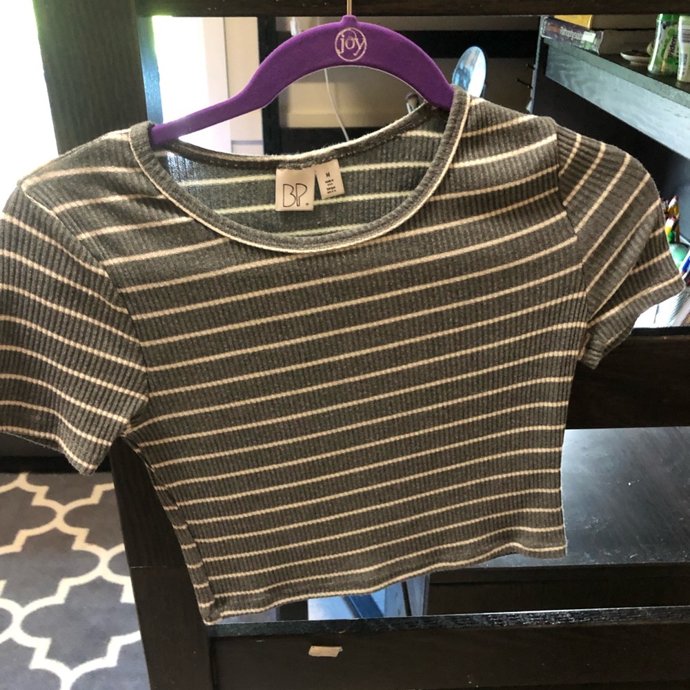 Bp gray striped crop top